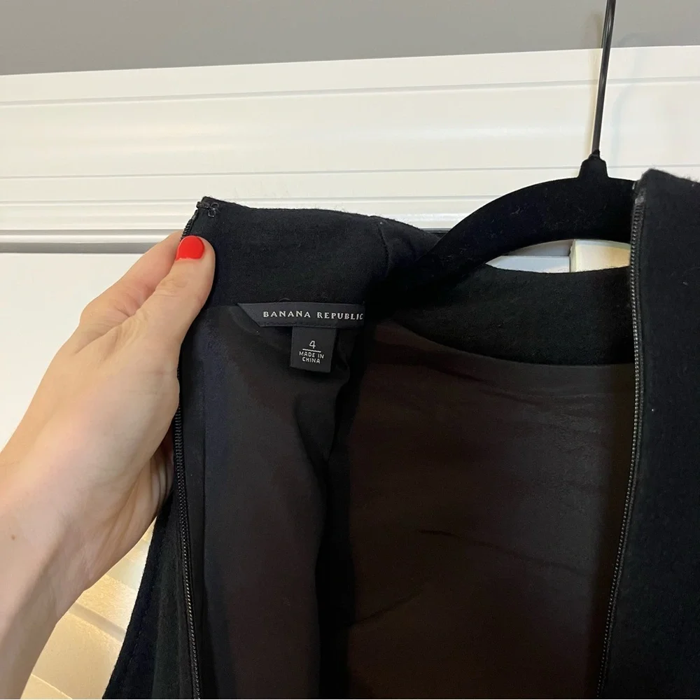 Banana Republic Black Wool Mock Neck MIDI Dress Size 4 Sleeveless - Picture 6 of 6